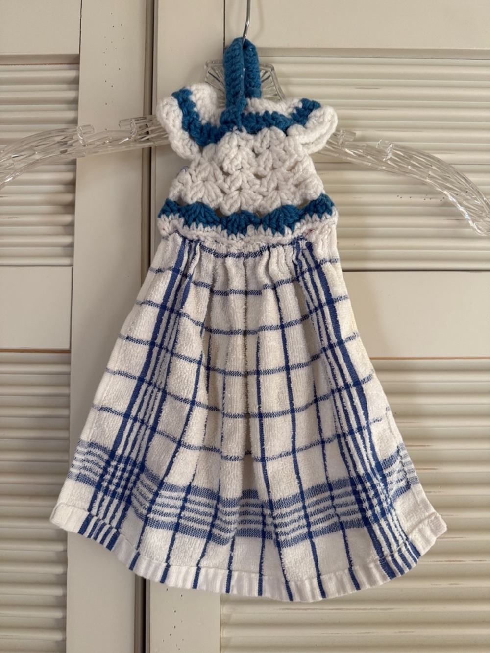 Handmade Crochet-Topped Kitchen Towel - White & Blue - Picture 2 of 2